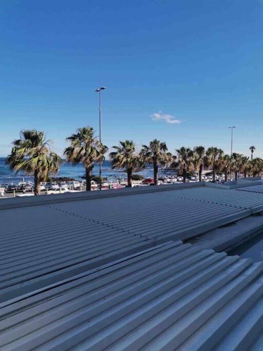 Beachfront In Sea Point With Amazing Views